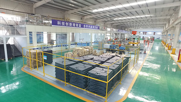 2018年中國復合材料行業(yè)發(fā)展現(xiàn)狀與市場前景分析：綠色化發(fā)展已成趨勢
